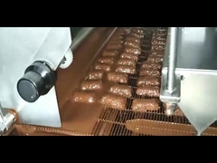 1200mm Kleder van de Breedte de Zuivere Chocolade met Twee Pompen en Koeltunnel